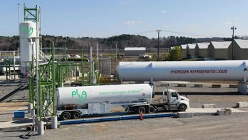 Hydrogen production site with Plug Power tanker and liquid hydrogen storage tanks